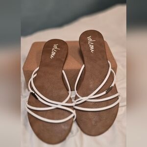 Volcom Women's White and Brown Strappy Sandals 7.5
